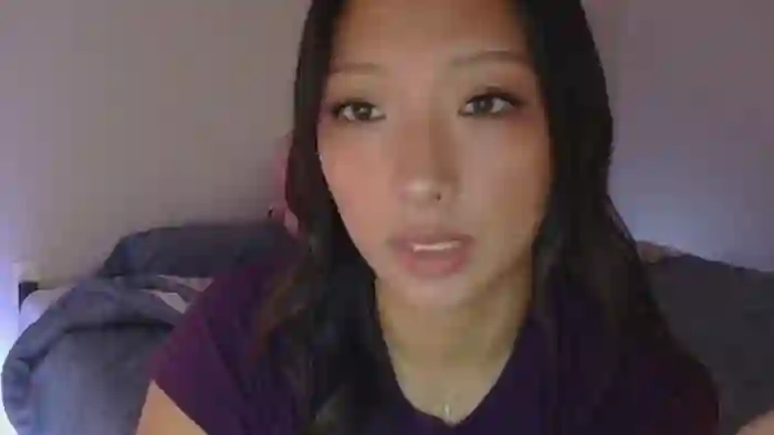 2025/10/19/chaturbate-vivianwinters-23-11-57