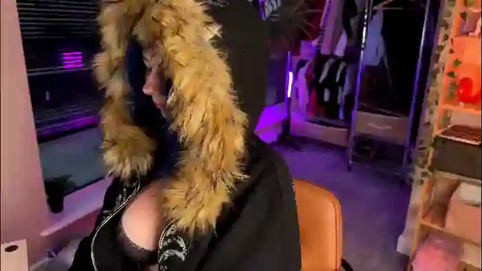 2025/10/19/chaturbate-vixenp-16-24-17