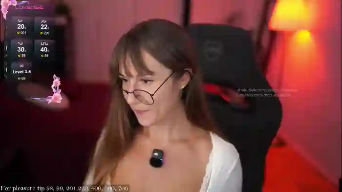 2025/10/19/chaturbate-yours_anastasia-18-57-27