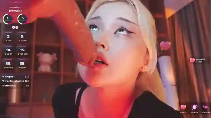 2025/10/20/chaturbate-seduza_hyun-22-01-28