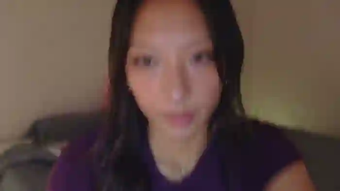 2025/10/20/chaturbate-vivianwinters-00-27-11