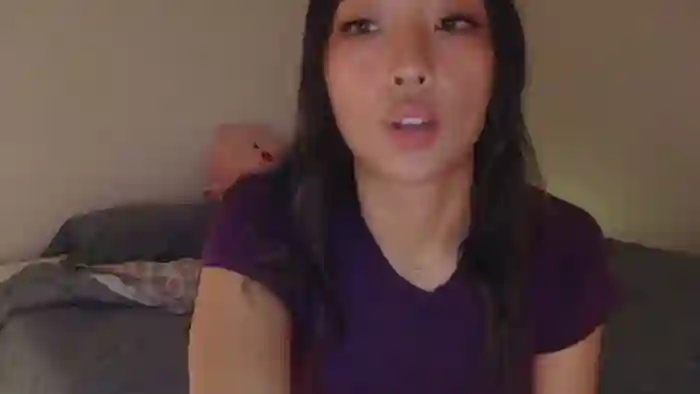 2025/10/20/chaturbate-vivianwinters-00-48-39