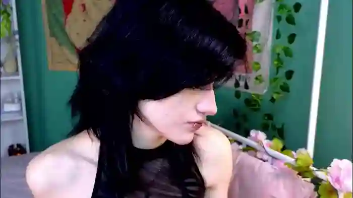 2025/10/21/chaturbate-dark_vamp_-16-13-25