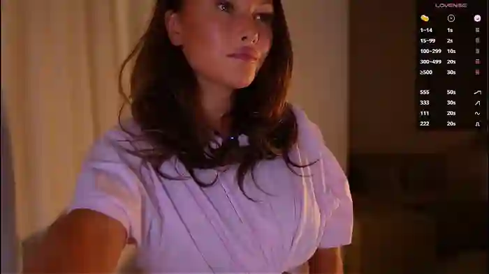 2025/10/21/chaturbate-im_milla-18-37-55