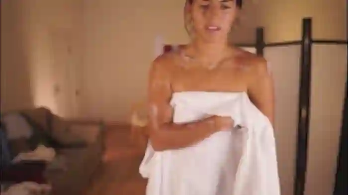 2025/10/21/chaturbate-lynn_jackson-10-36-44