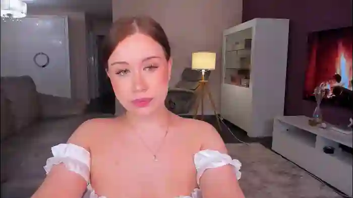 2025/10/21/chaturbate-sexxxsirens-23-19-26
