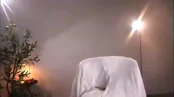 2025/10/21/chaturbate-shiningstarrr-04-47-49