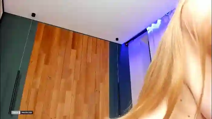 2025/10/21/chaturbate-soft_katy-17-19-19