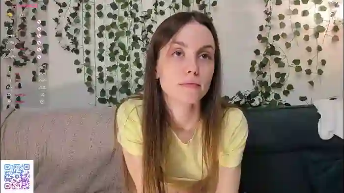 2025/10/21/chaturbate-sweet_and_flirt-13-44-14