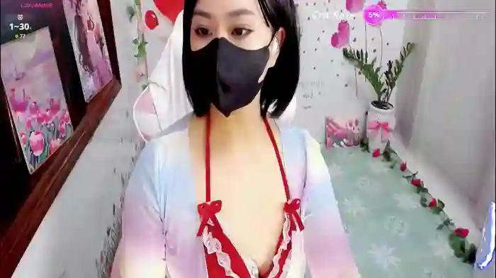 2025/10/21/chaturbate-sweet_lily0-18-54-29