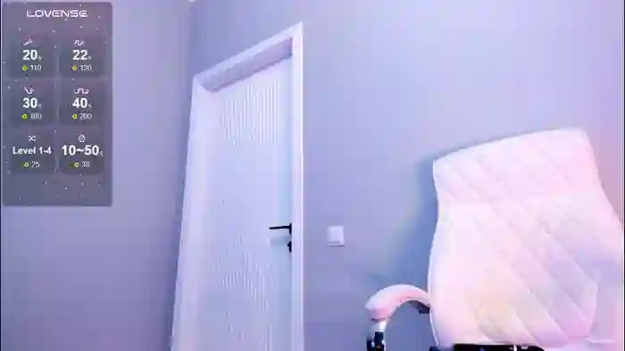 2025/10/22/chaturbate-akura_01-06-11-02