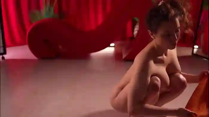 2025/10/22/chaturbate-kittycaitlin-05-35-55