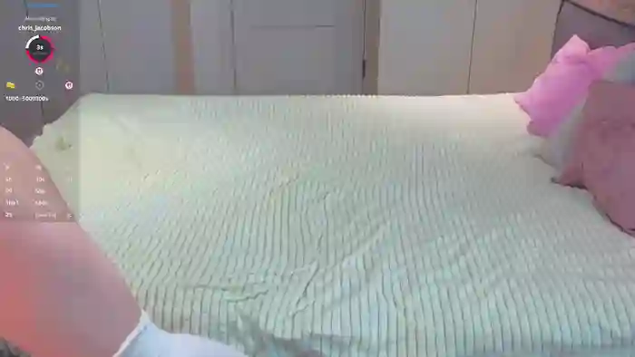 2025/10/22/chaturbate-miu_in_chains-07-05-29