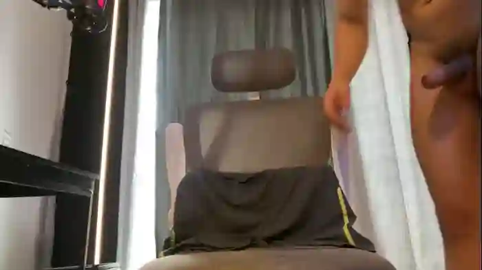 2025/10/22/chaturbate-mettew22cm-10-00-52