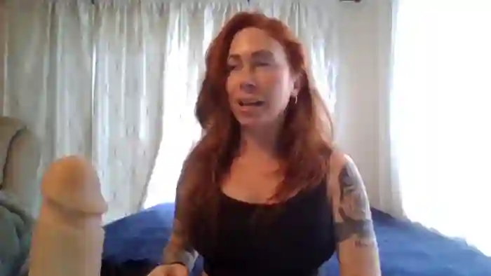 2025/10/23/chaturbate-rvbarbie-18-20-48