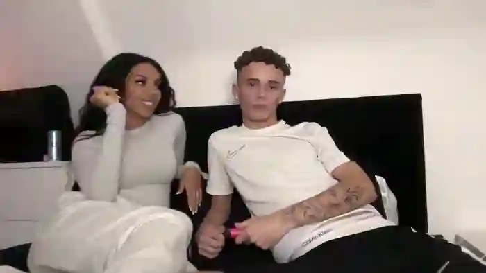 2025/10/24/chaturbate-lz_britboy-19-53-28