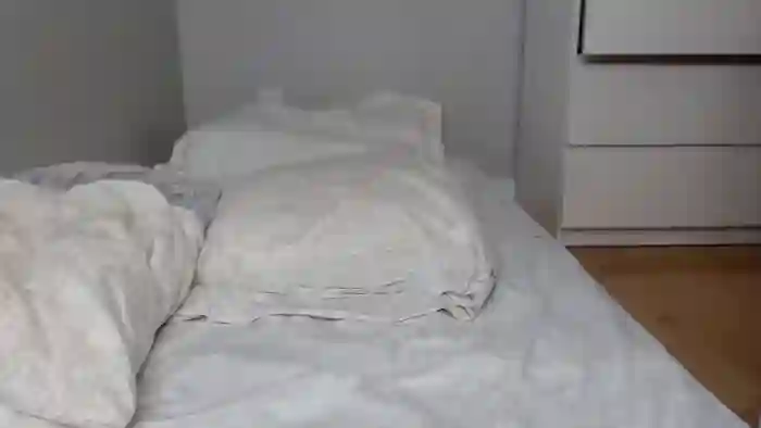 2025/10/24/chaturbate-jiwooe-03-27-23