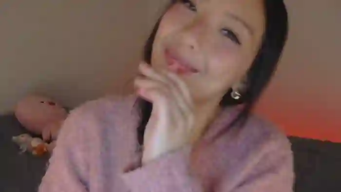 2025/10/24/chaturbate-vivianwinters-09-14-35