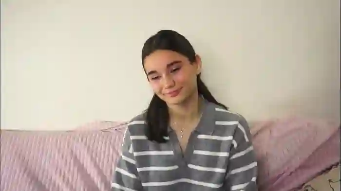 2025/10/25/chaturbate-lesliemillette-03-07-03