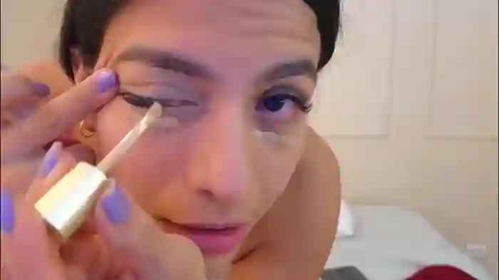 2025/10/27/chaturbate-mr_danni_-21-11-30