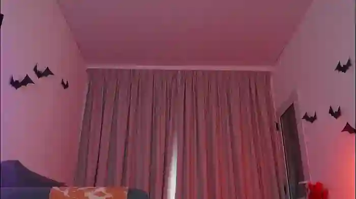 2025/10/27/chaturbate-alison_miller9-14-53-40