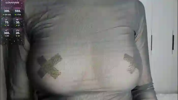 2025/10/28/chaturbate-anny_leps-13-50-50