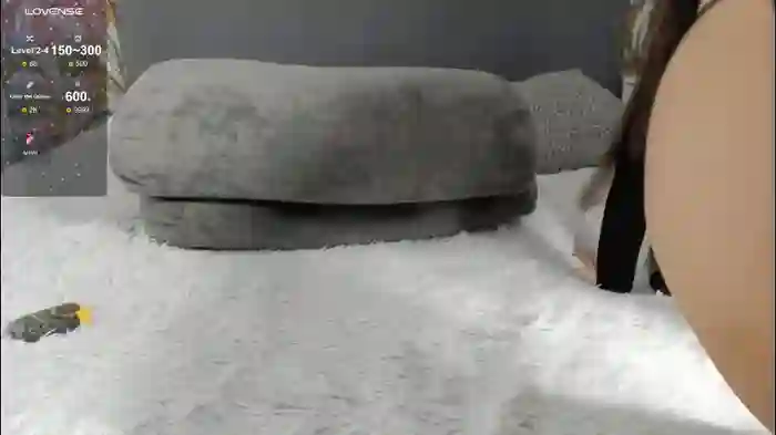 2025/10/28/chaturbate-anny_leps-18-29-41