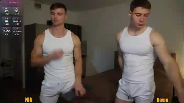 2025/10/28/chaturbate-nik_sharp-16-01-31