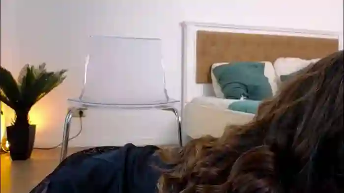 2025/12/12/chaturbate-ilikeithaard-12-37-46