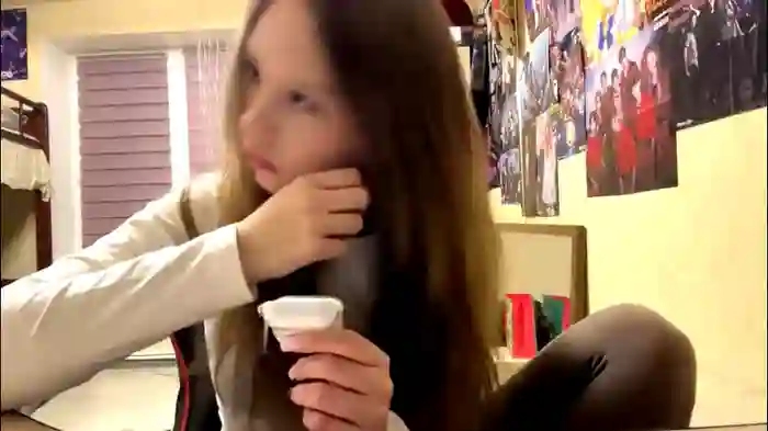 2026/02/02/chaturbate-willenasow-21-55-34