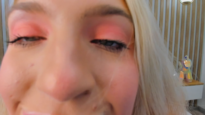 Emilly_Hart