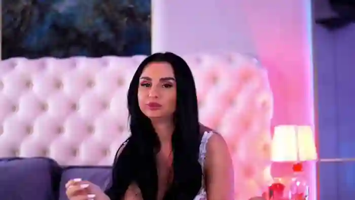 2025/04/23/flirt4free-isabelle-hunt-11-47-13