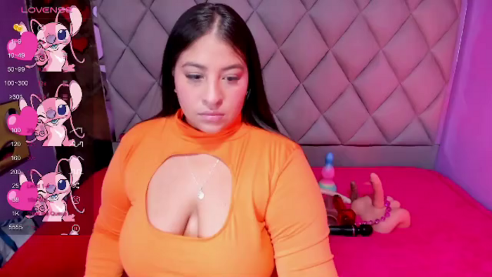 luisana-boobs
