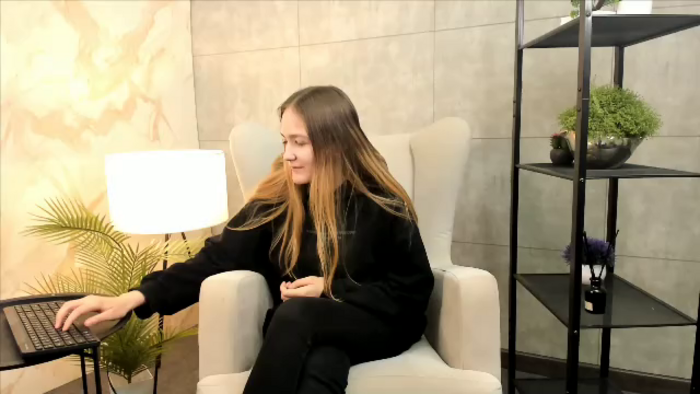 maureen-dobsonn