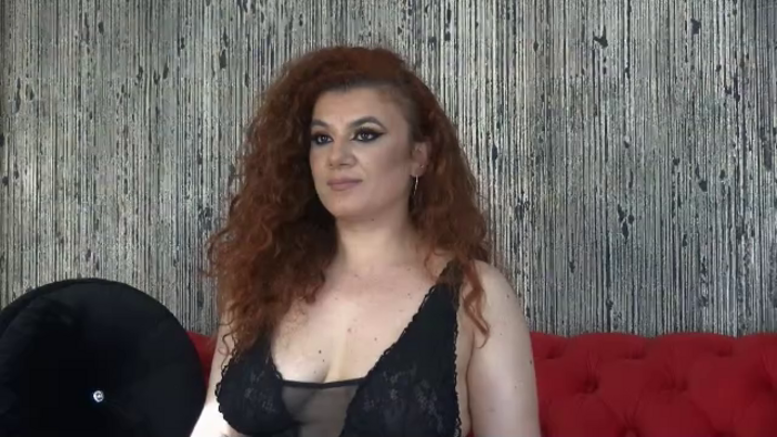 nina-morris