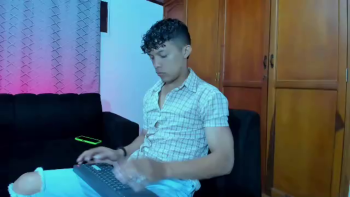 lucas-luxx
