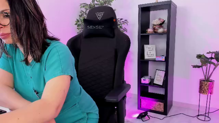 larissa-simson