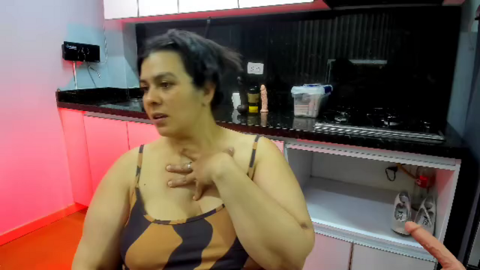 martina-foxy
