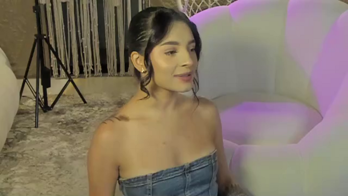 mia-withe
