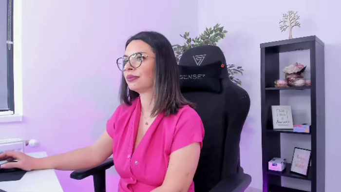 larissa-simson