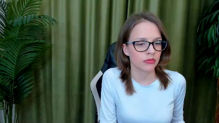 leila-buff