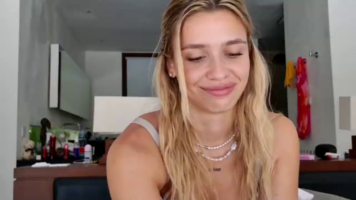 maci-reynolds