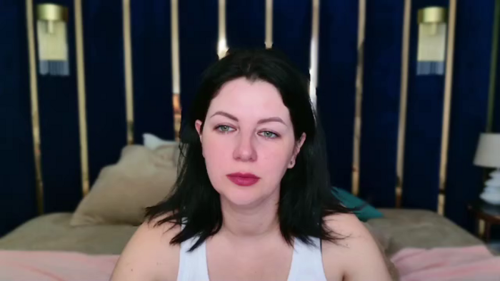 nina-stane