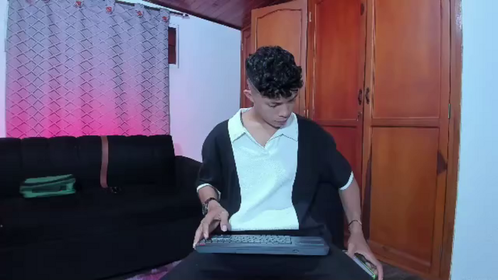 lucas-luxx
