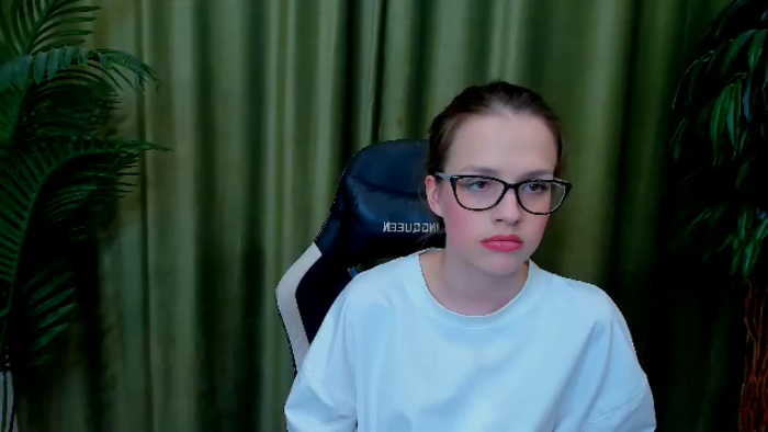 leila-buff