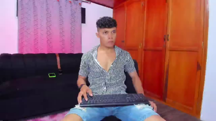 lucas-luxx