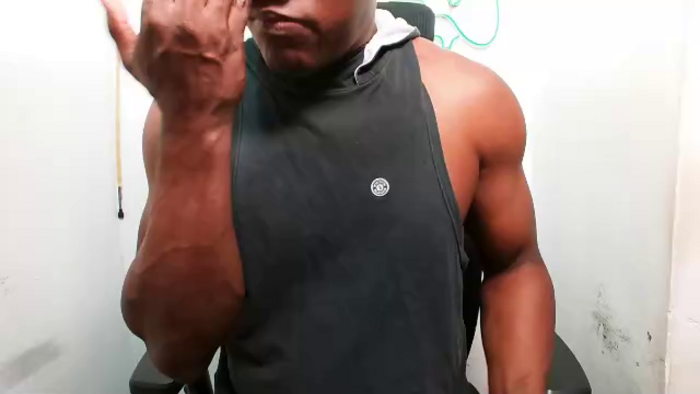 kendo-muscle-big