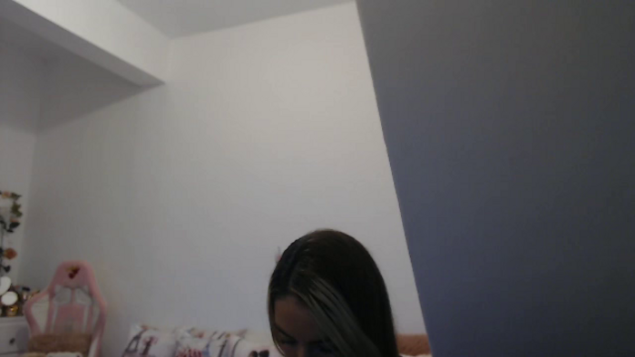 nicole-angeles