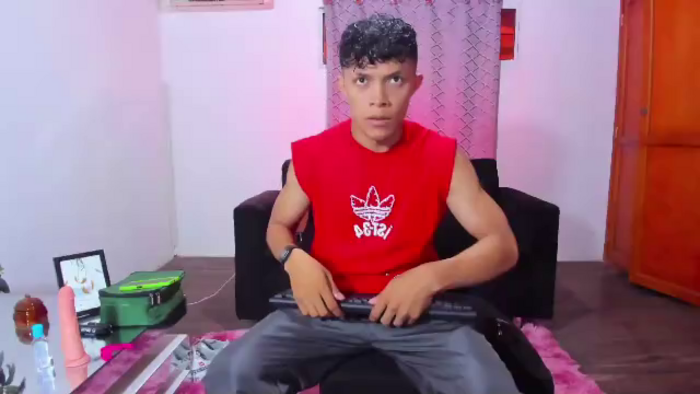 lucas-luxx