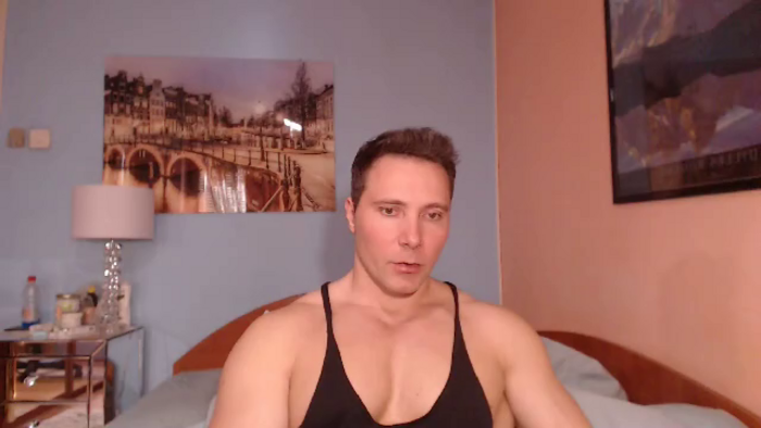 hunky-muscle